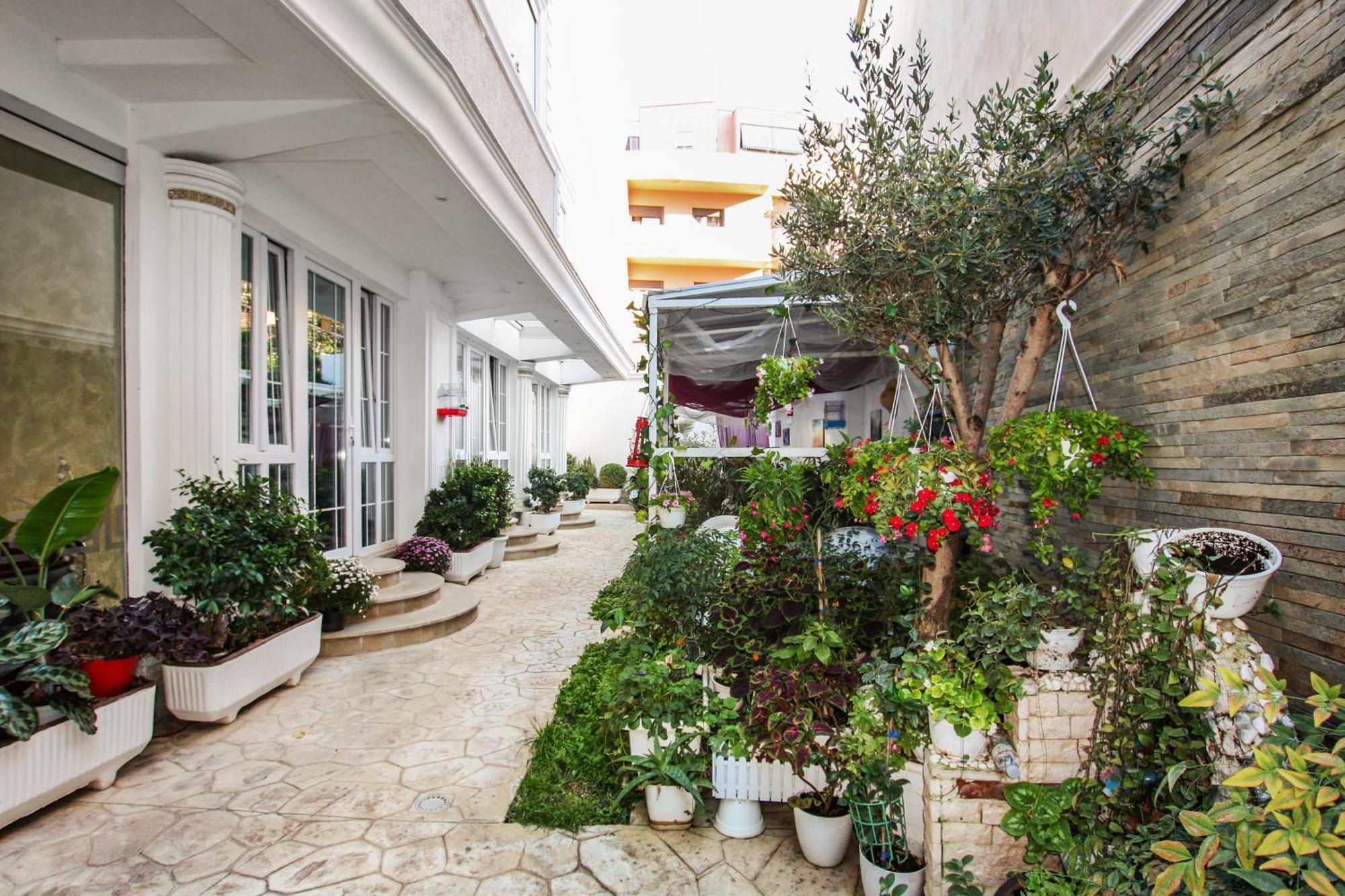 Rezidence Tredi City Center Tiranë Ngoại thất bức ảnh