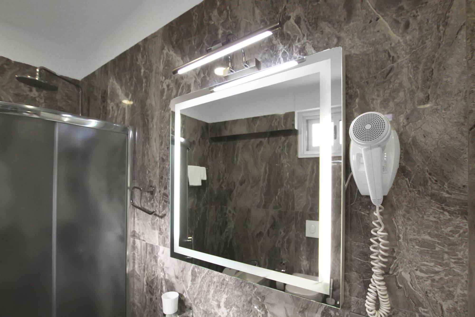 Rezidence Tredi City Center Tiranë Ngoại thất bức ảnh